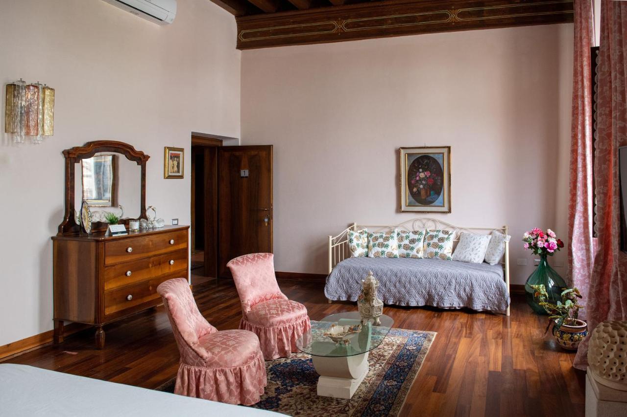 Palazzo Bed And Breakfast Calvisano Zewnętrze zdjęcie